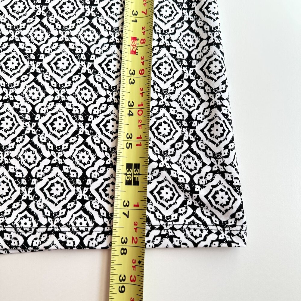 Talbots Split Neck Jersey Sheath Dress Printed Black White Size Large Petite - Picture 9 of 9